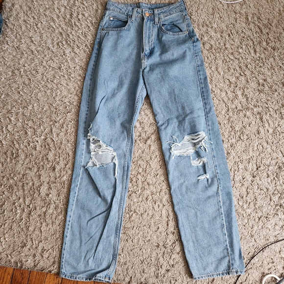 H&M 90s Baggy Jeans - Picture 4 of 5
